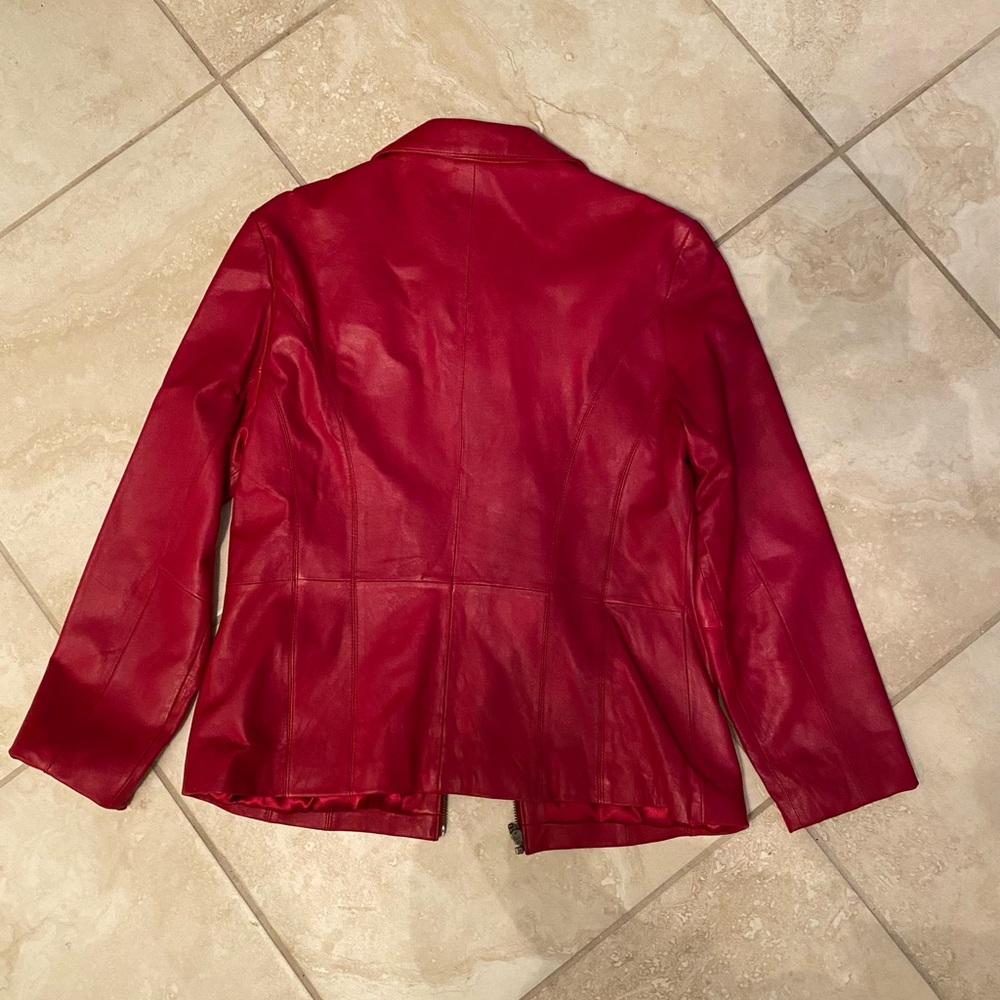 Wilson Leather Maxima size L color RED